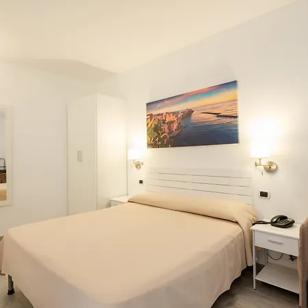 Ξενοδοχείο Garden Ripa 4*