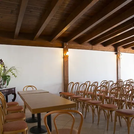 Garden Ripa 4* Βιέστε